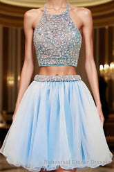 2024 Beautiful Short Two Pieces Light Sky Blue Halter Open Back For Teens Semi Formal Prom Dresses
